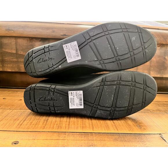 CLARKS Women's Sttyn Rae Wedge Heel Booties Black Leather Sz 9 - Picture 10 of 11